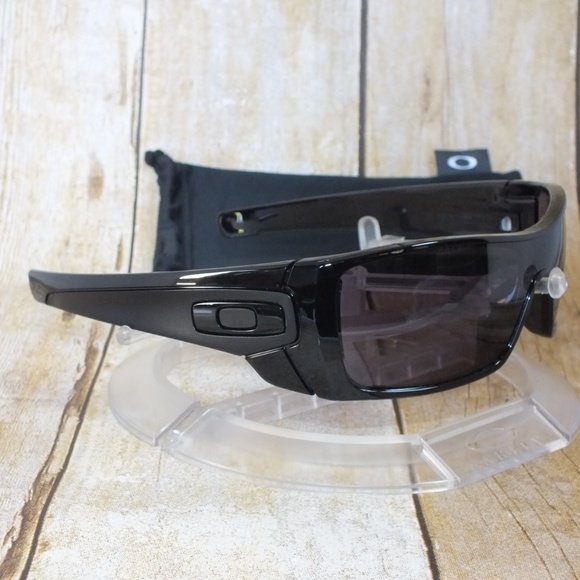 New Oakley Batwolf Sunglasses Polished Black Grey - Picture 4 of 7